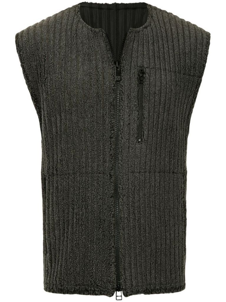 pleated vest