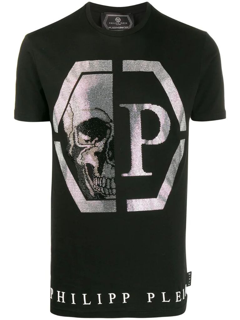 skull-embellished T-shirt
