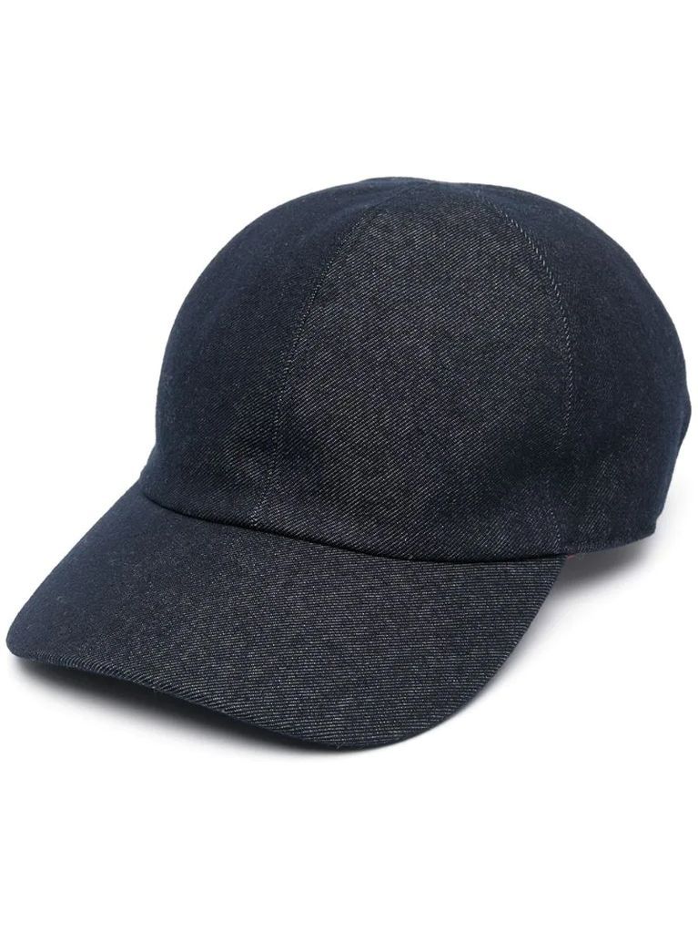 ribbed-band baseball cap
