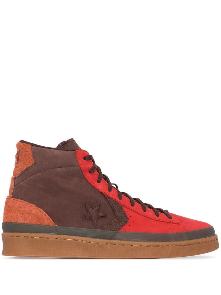 '00s Pro leather mid-top sneakers