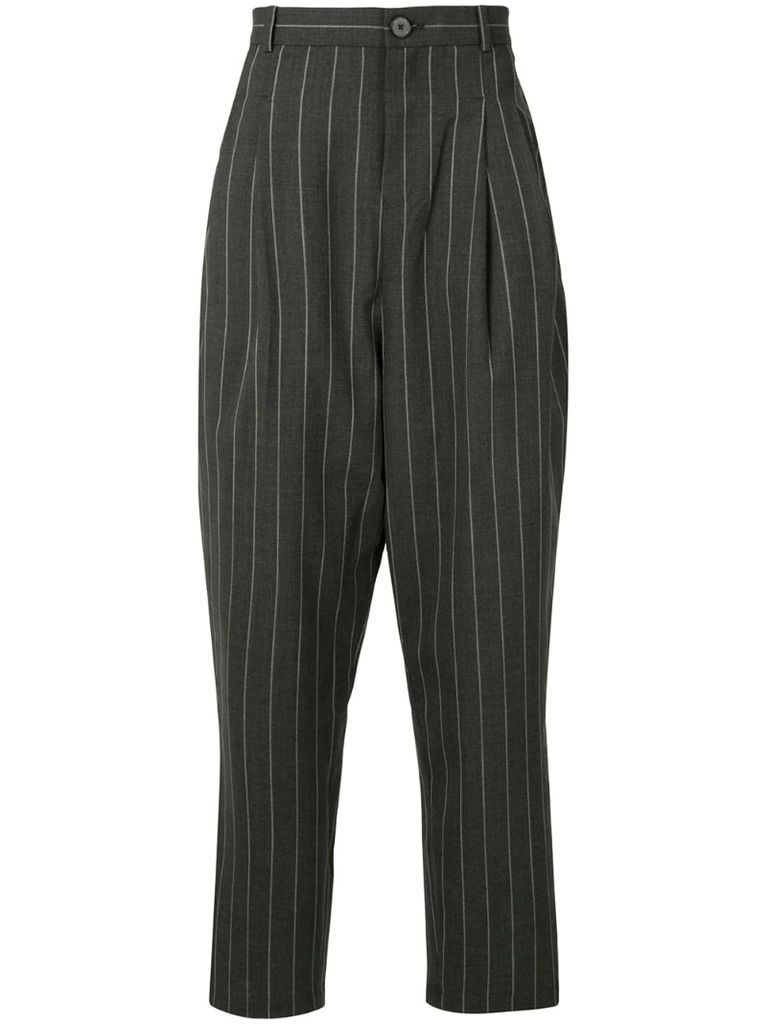 striped wide-leg carrot trousers