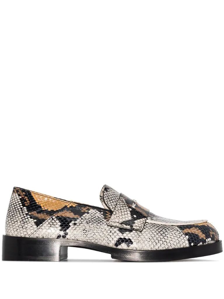 snakeskin-effect leather loafers