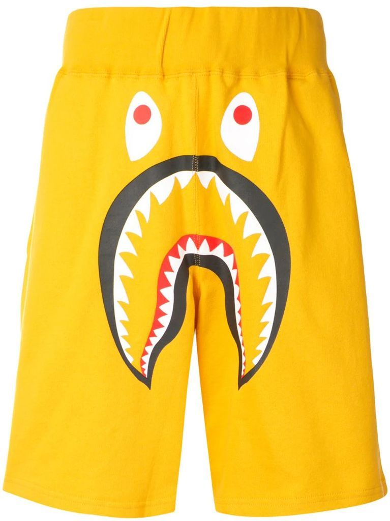 Shark wide track shorts