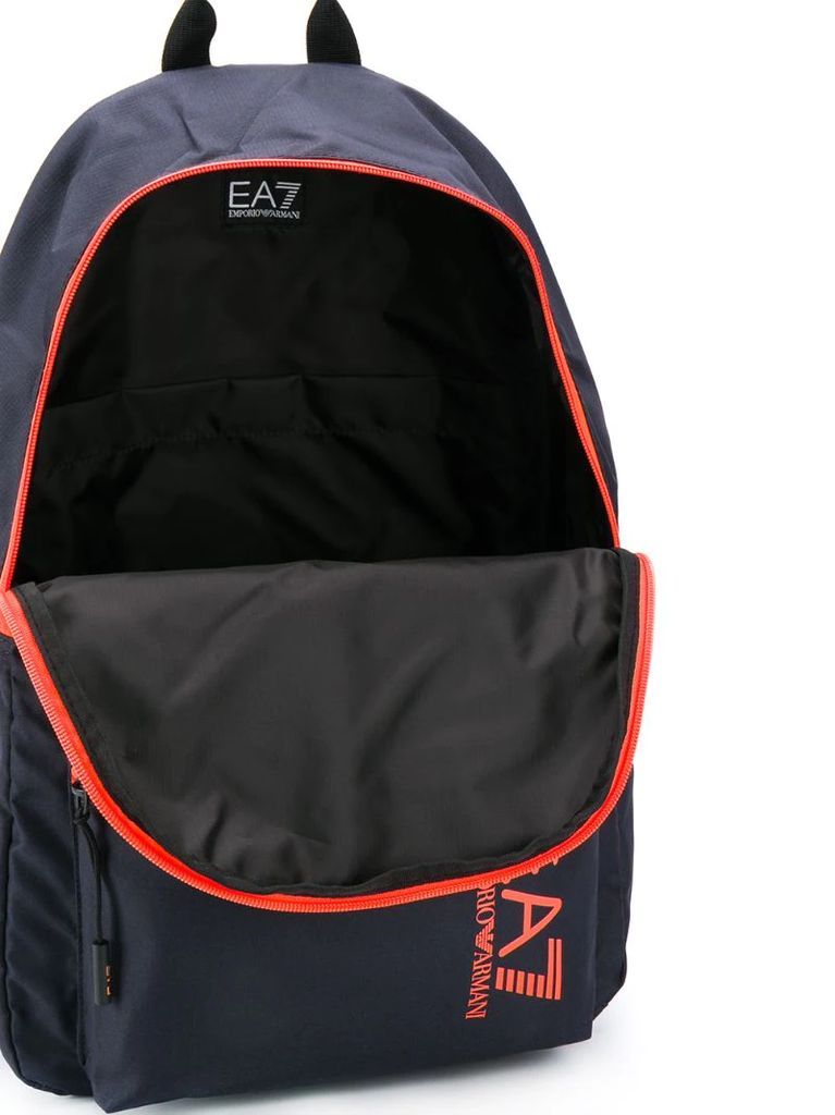 Sporty Visibility logo backpack