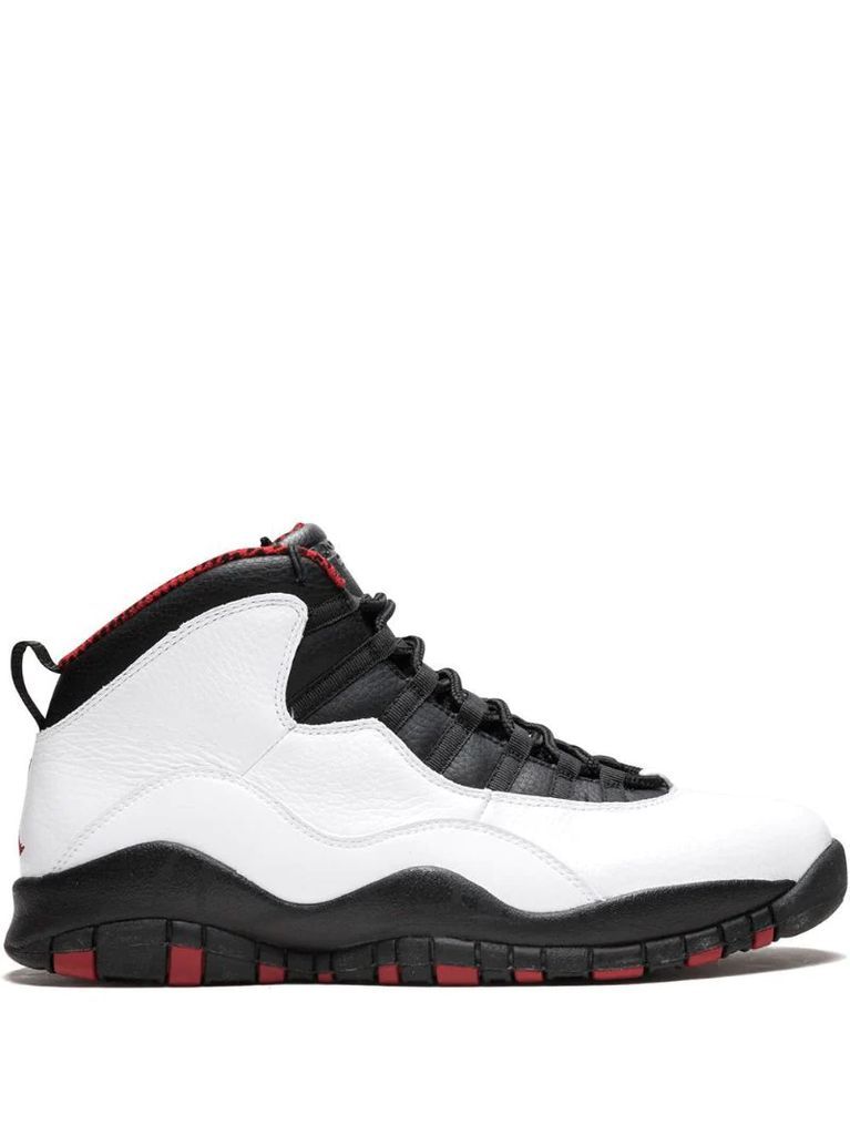 Air Jordan 10 Retro sneakers