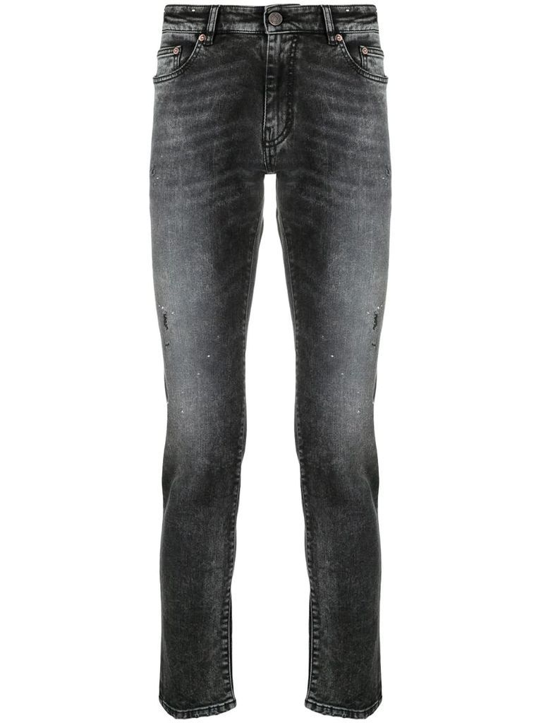 distressed-effect mid-rise slim-fit jeans