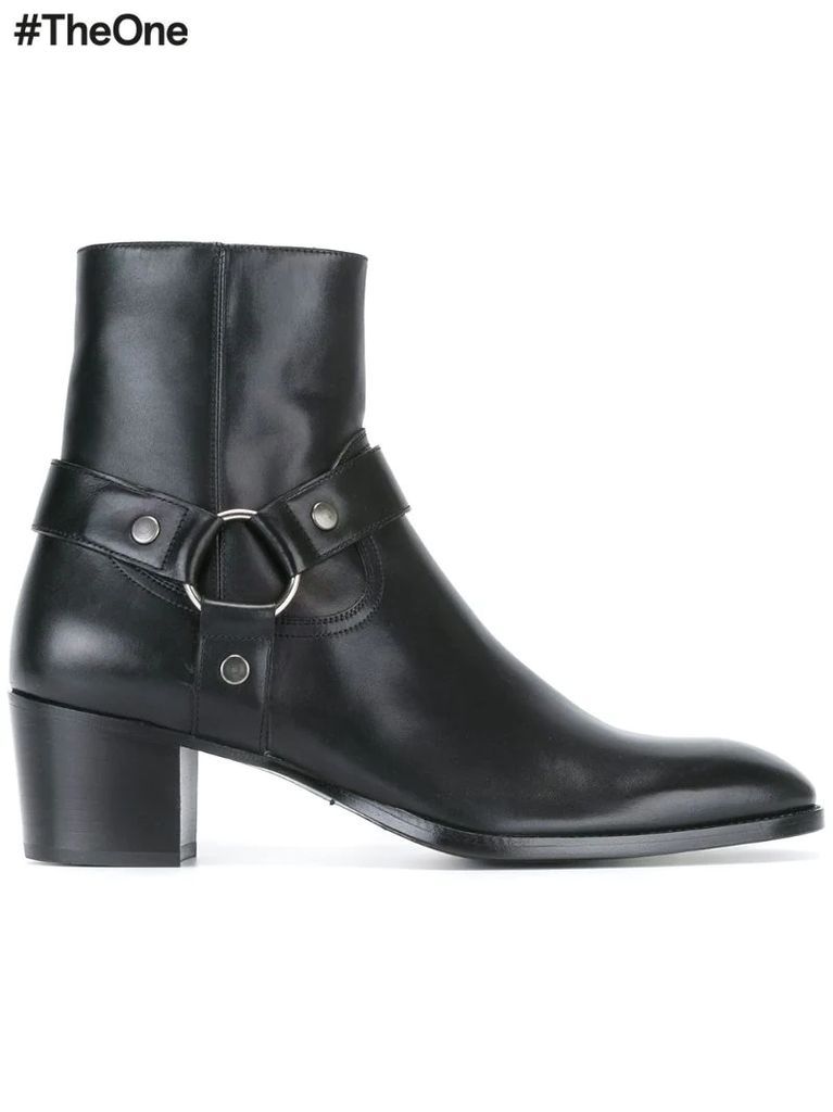 'Wyatt' ankle boots