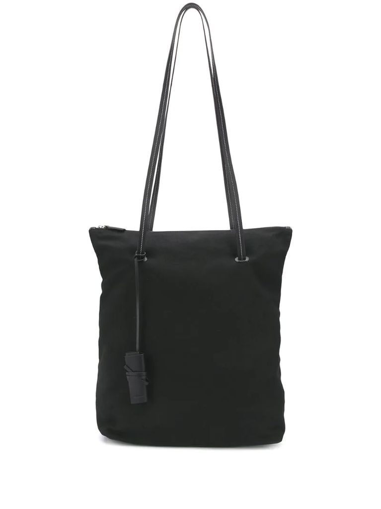 contrast stitching tote bag
