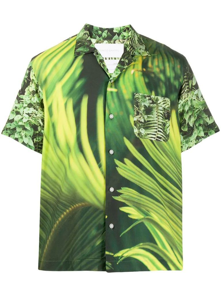 foliage-print short-sleeved shirt