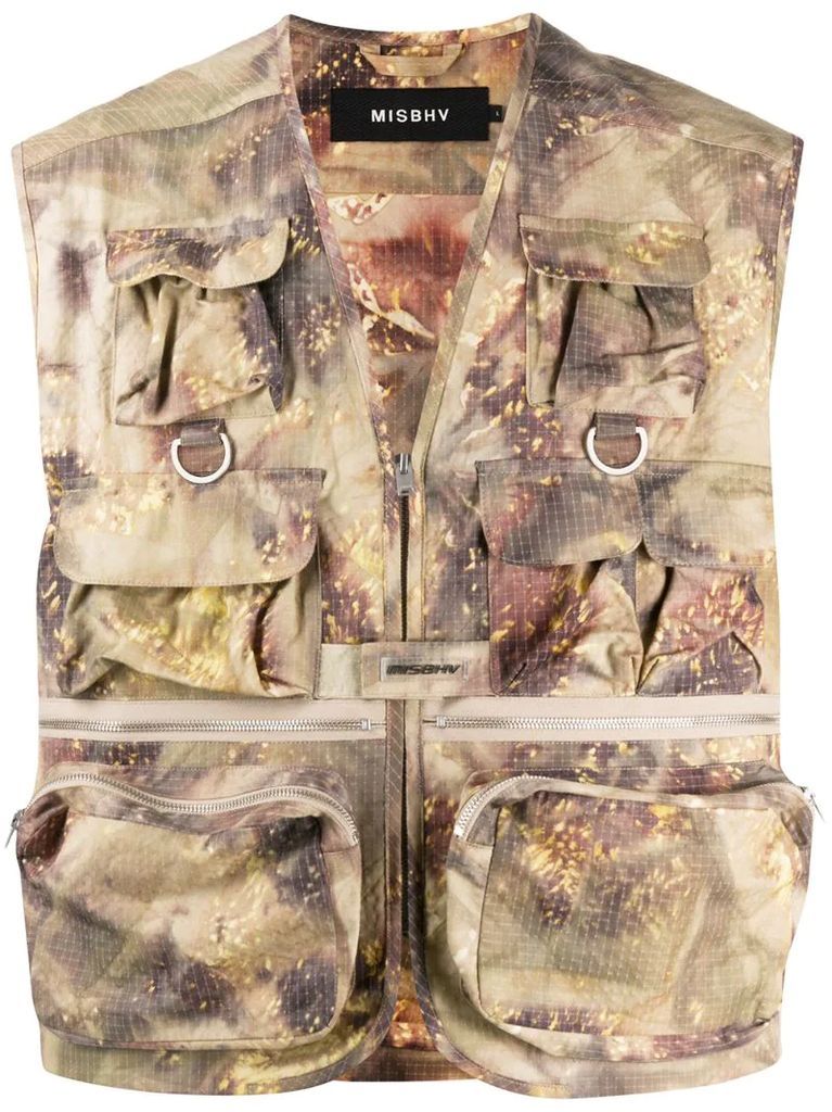 abstract-print fisherman vest