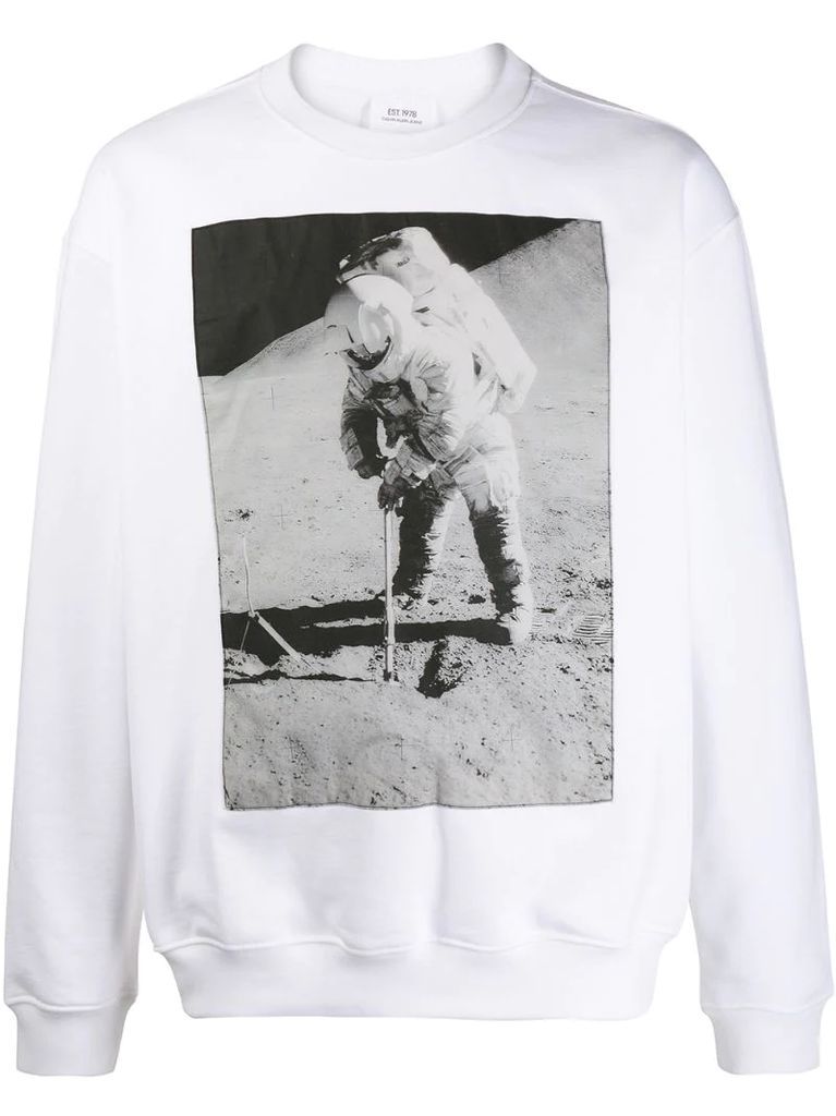 photographic print sweatshirt