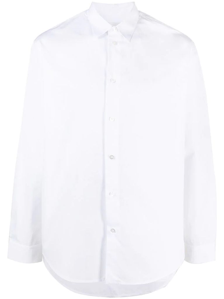 classic collar buttoned shirt