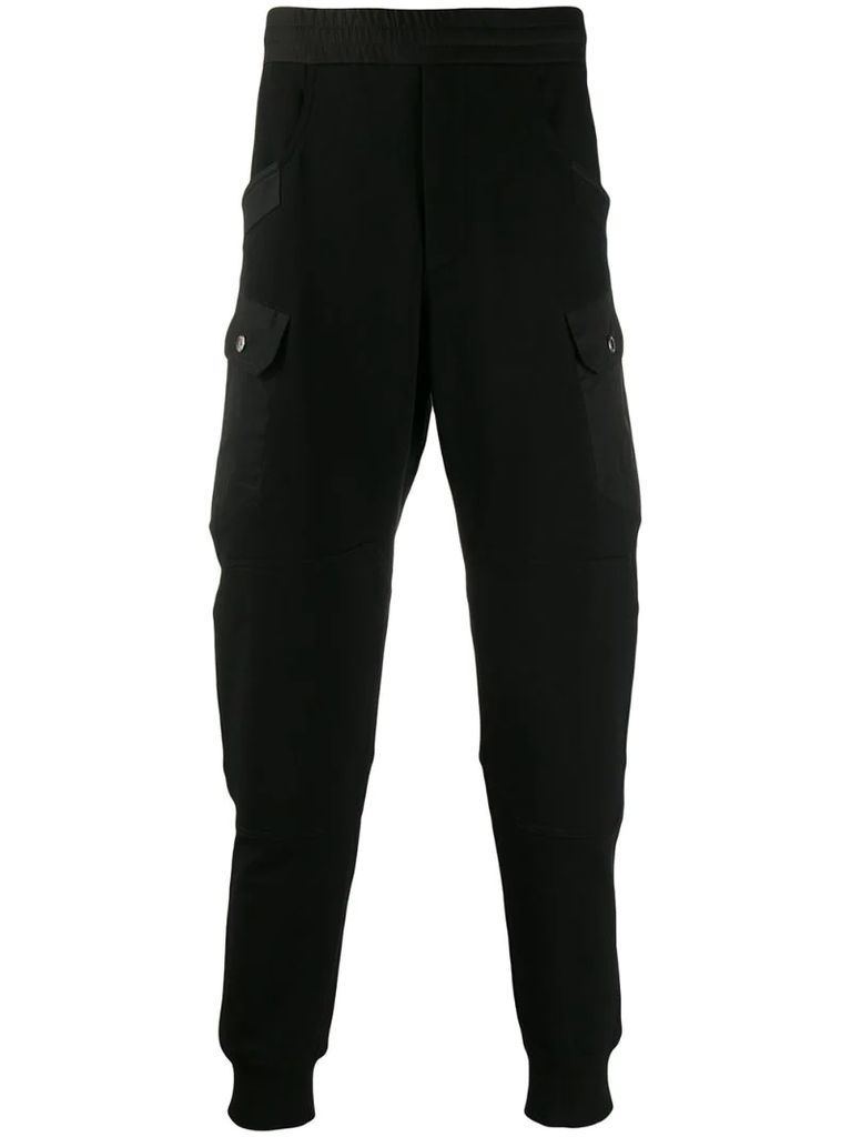 relaxed jogging trousers