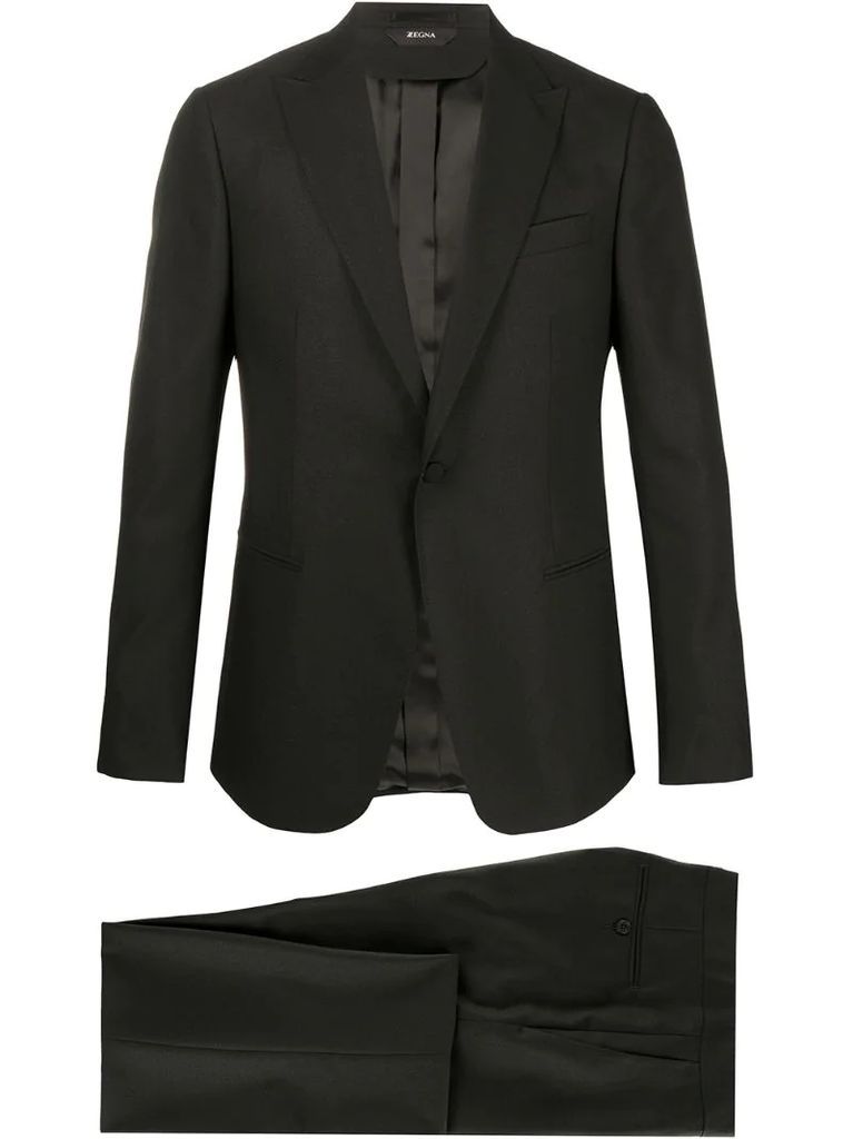 one button two-piece suit