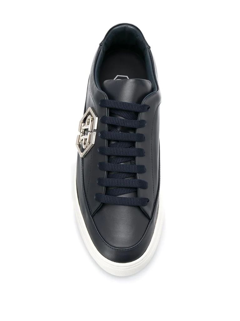 Lo-top Statement sneakers