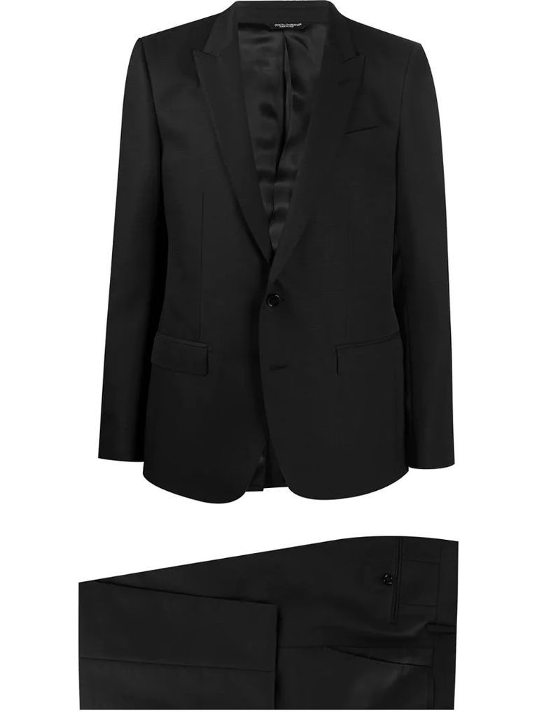 single-breasted dinner suit
