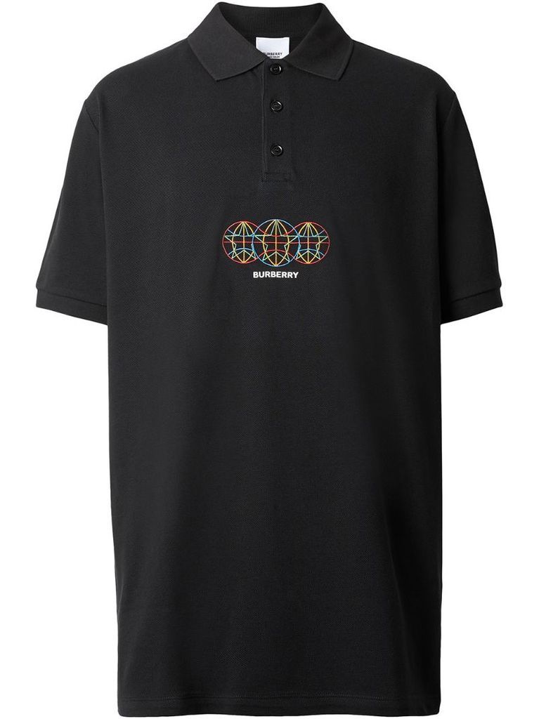 embroidered globe graphic polo shirt