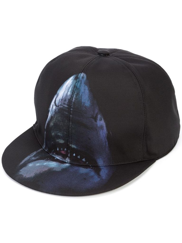 shark print cap