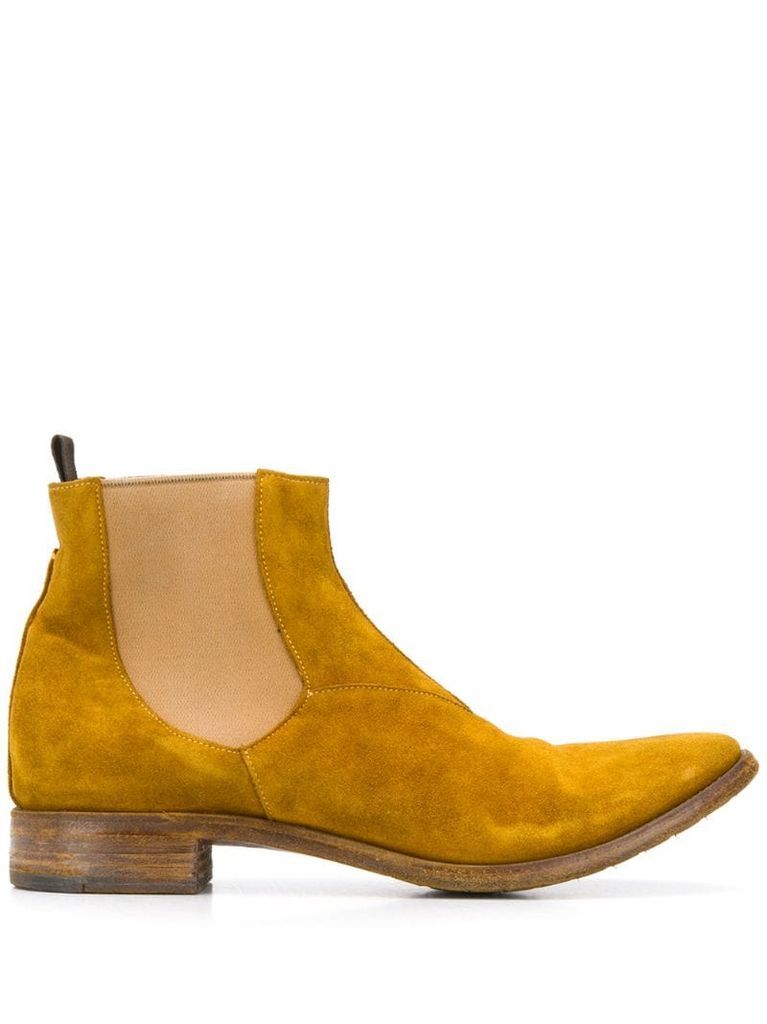 two-tone Chelsea boots