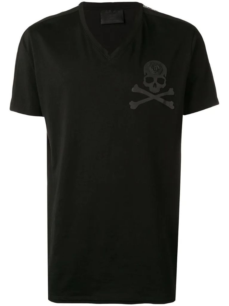 skull motif T-shirt