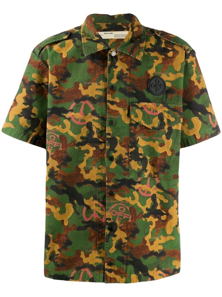 short-sleeved camouflage shirt