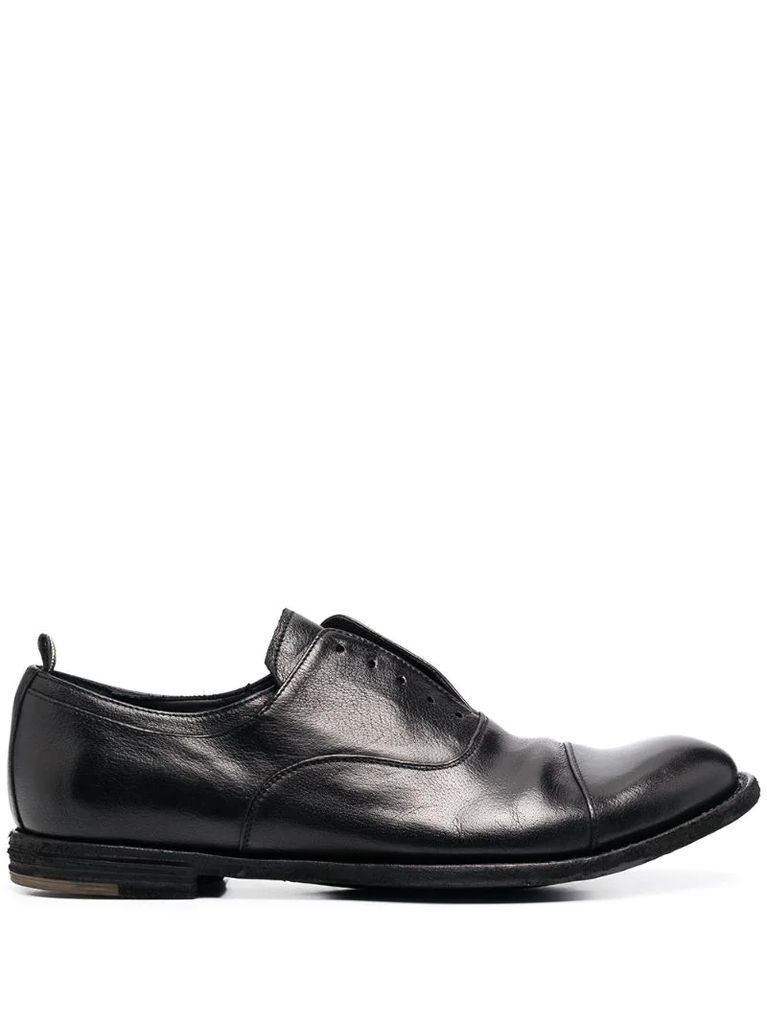 laceless Oxford shoes