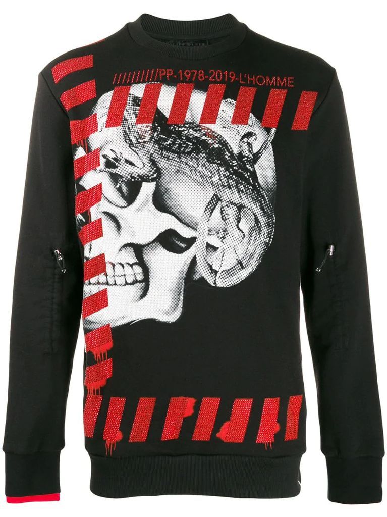 skull print sweater