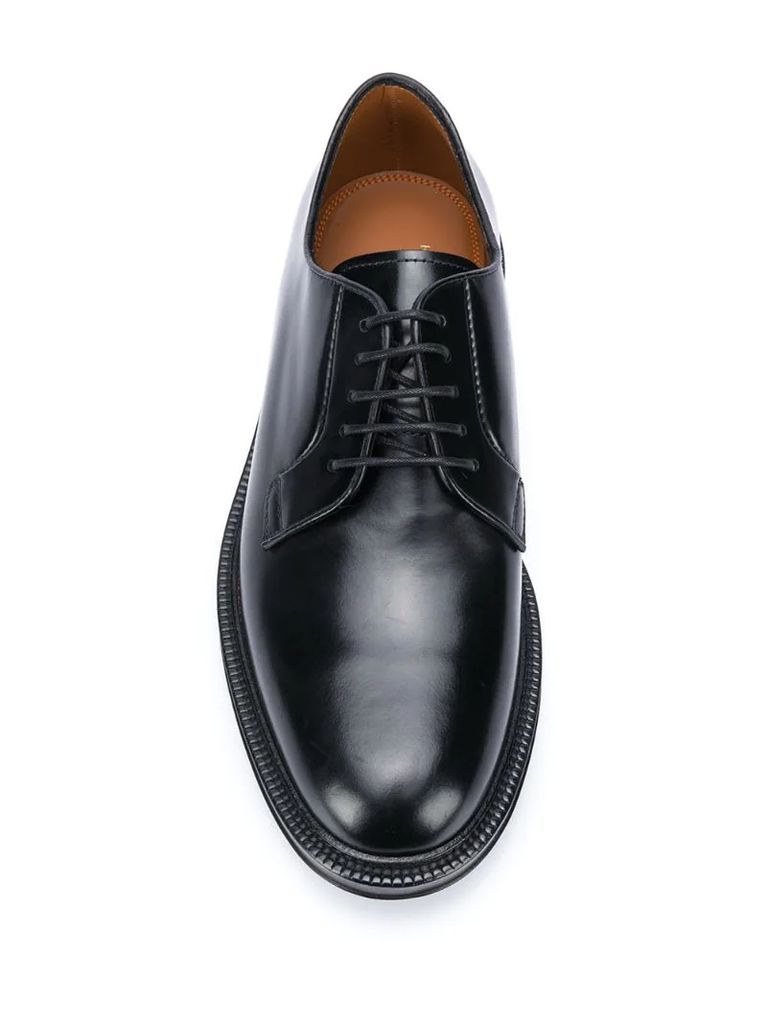 classic oxford shoes