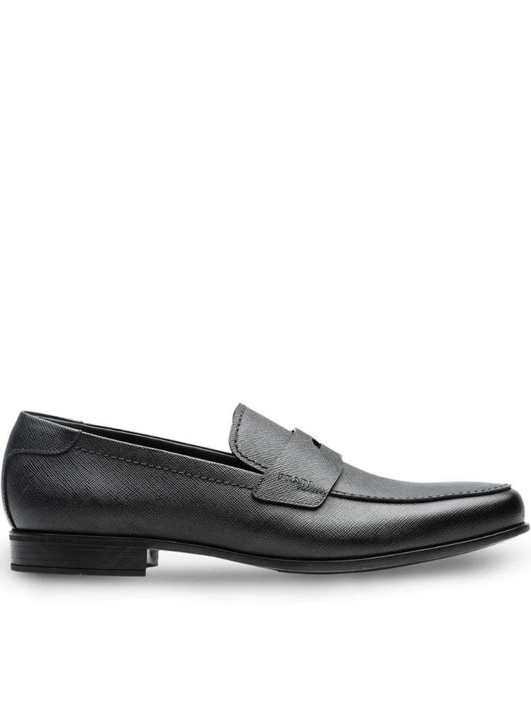 Saffiano classic loafers