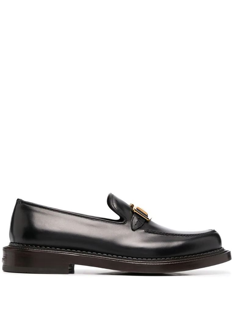Gancini and stud leather loafers