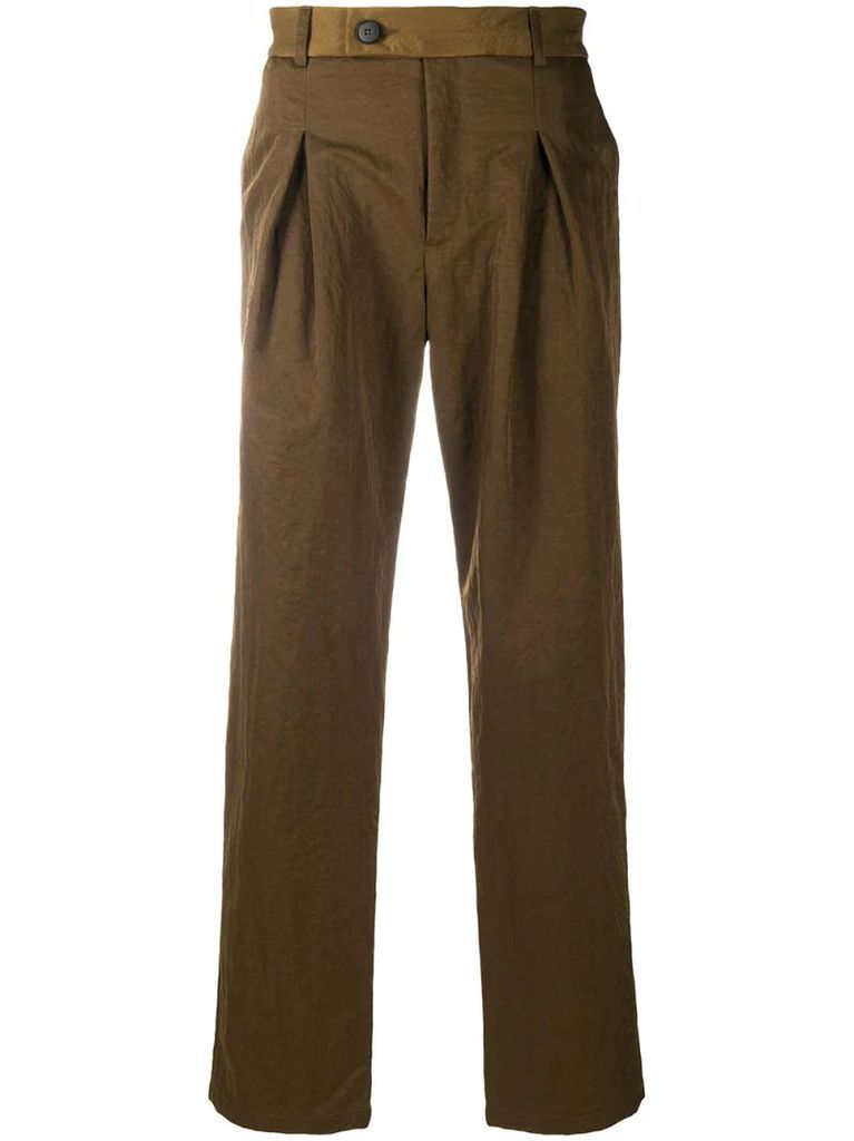 pleated straight-leg trousers