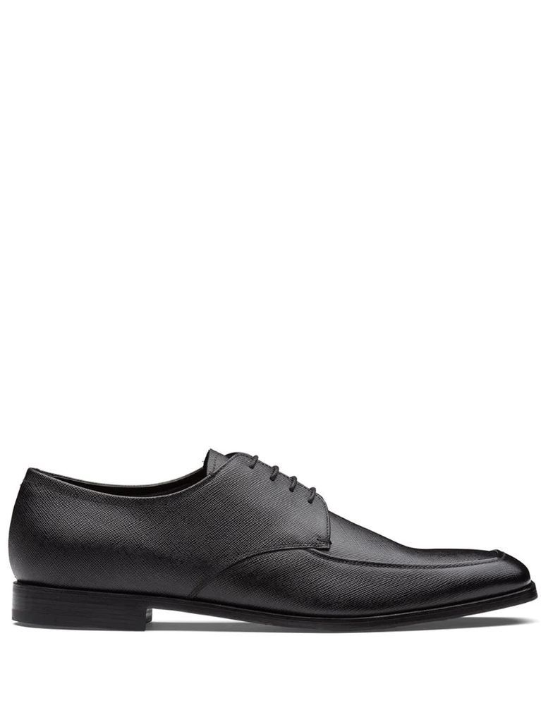 square toe Derby shoes