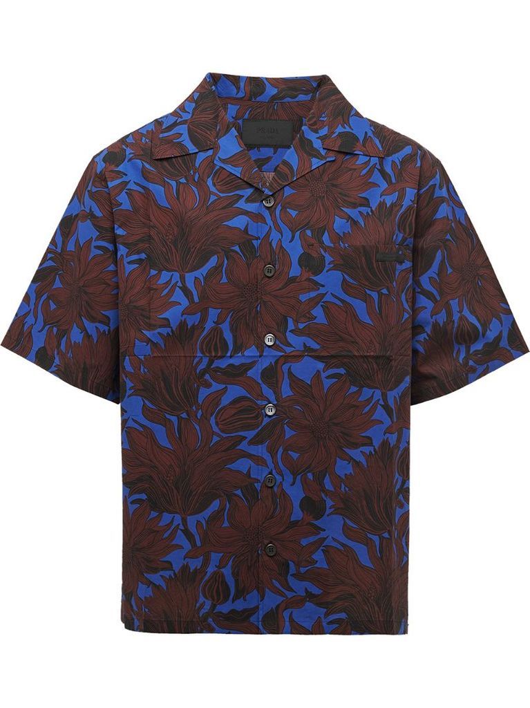 floral-print short-sleeved shirt