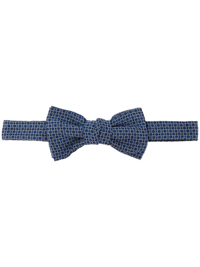 circle pattern bow tie