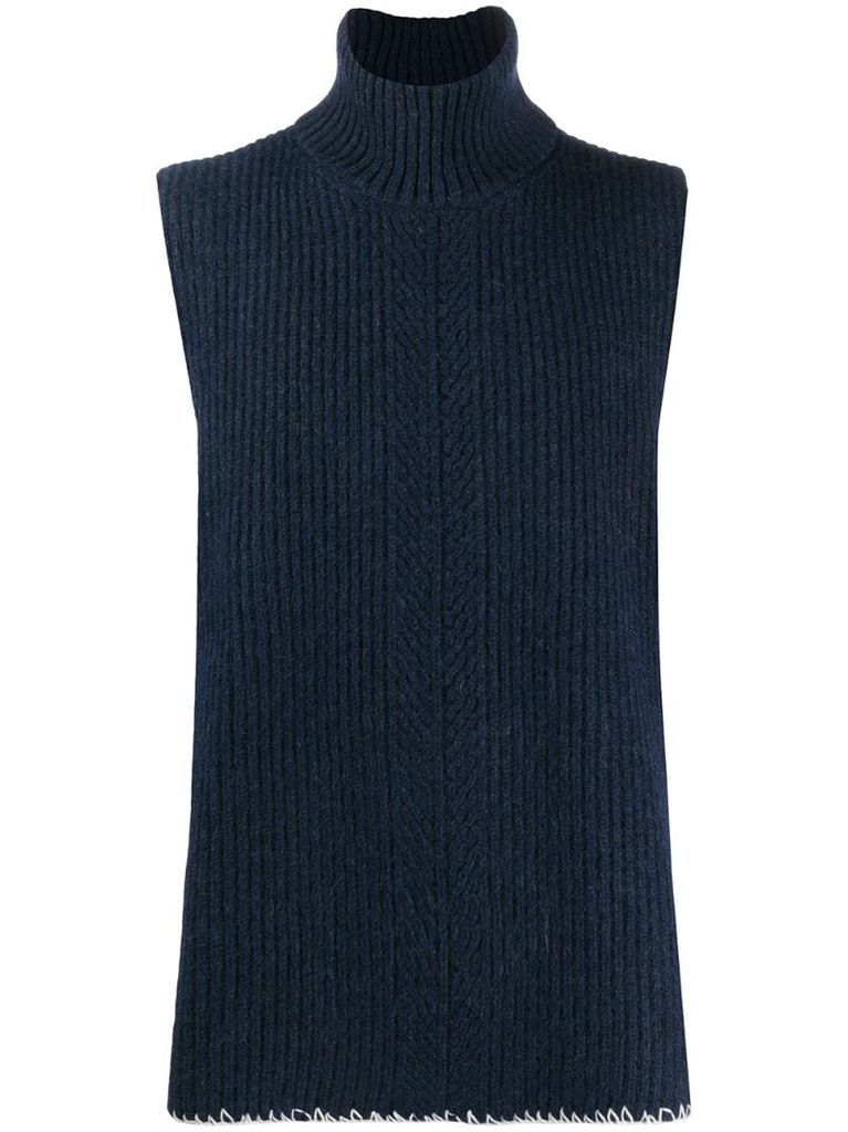 sleeveless knitted jumper