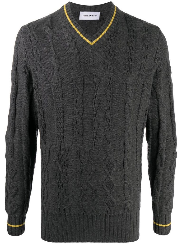 cable-knit V-neck jumper
