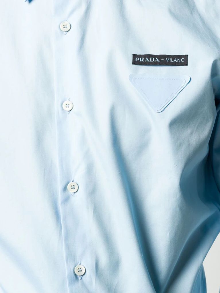 logo patch buttoned shirt