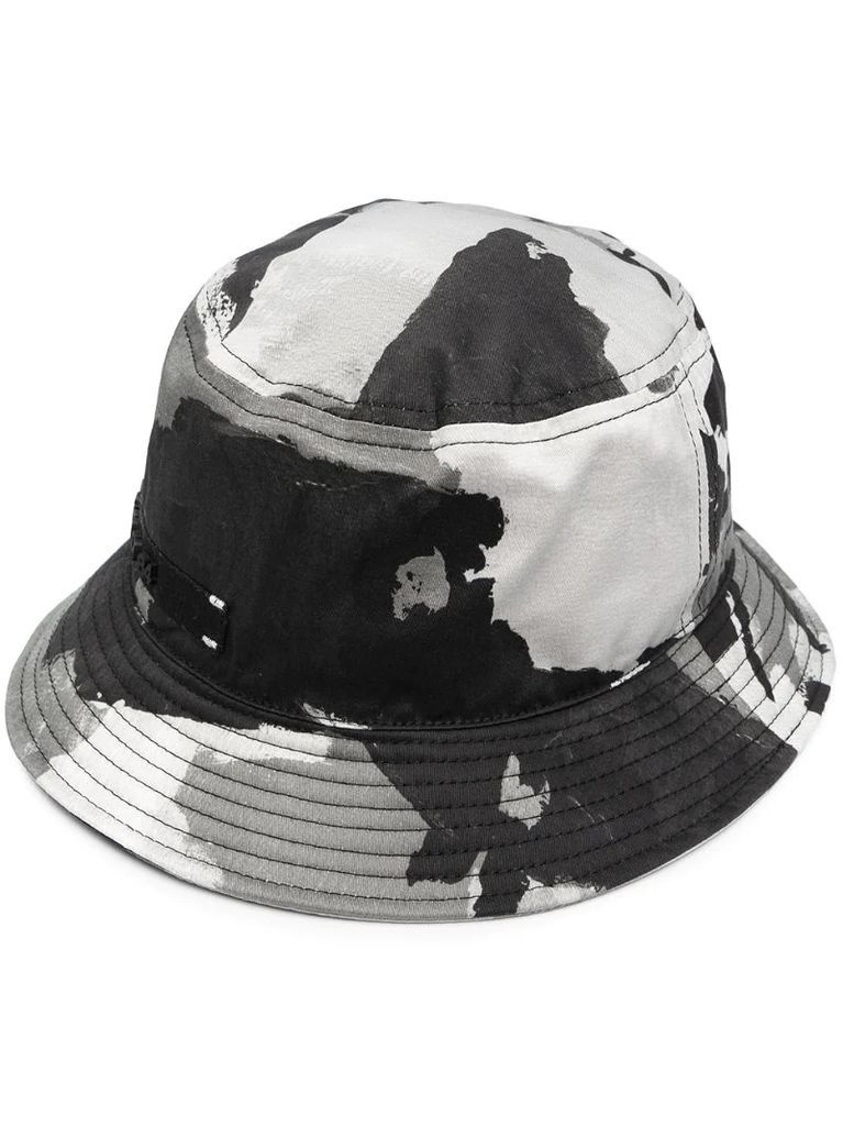 abstract-print bucket hat