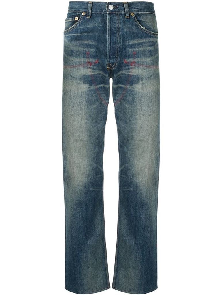 stonewashed effect jeans
