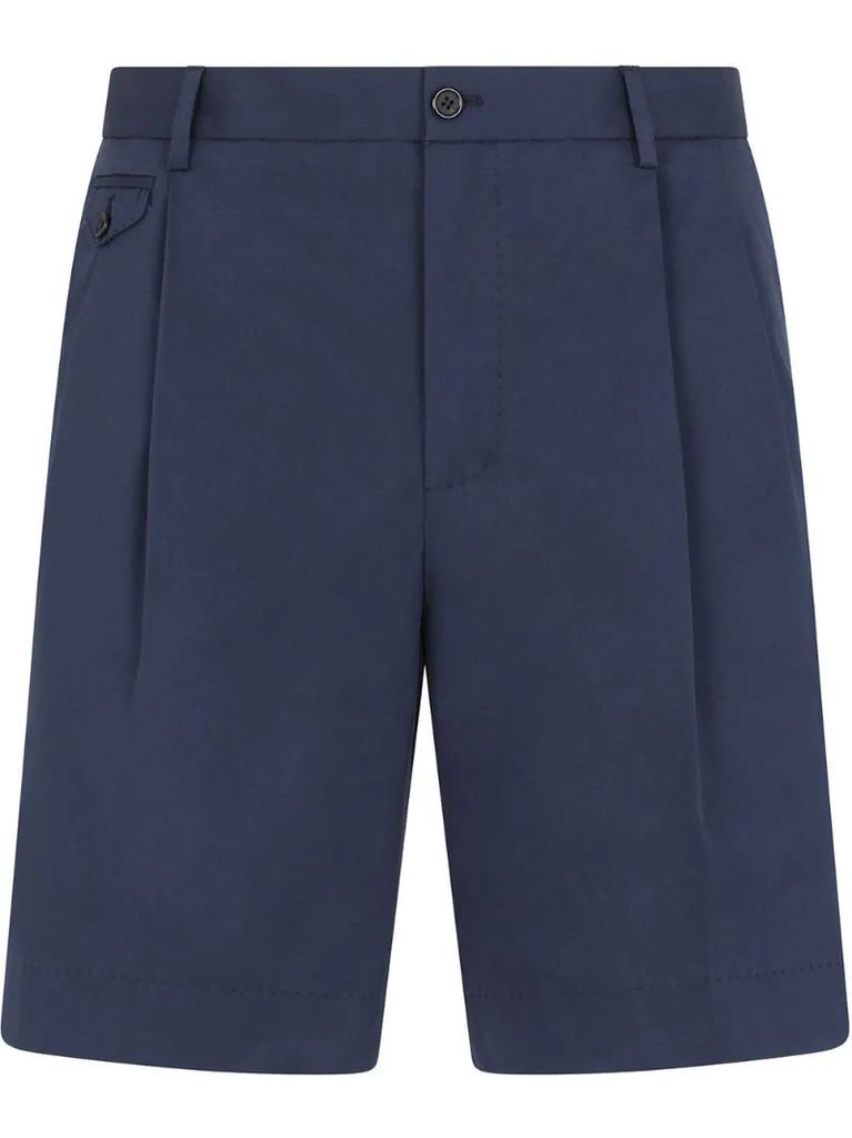 embroidered logo pleated Bermuda shorts