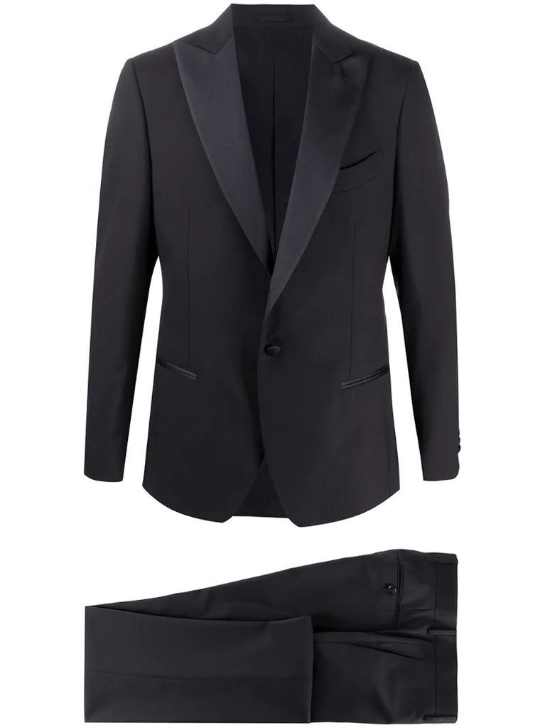 single-breasted two-piece dinner suit