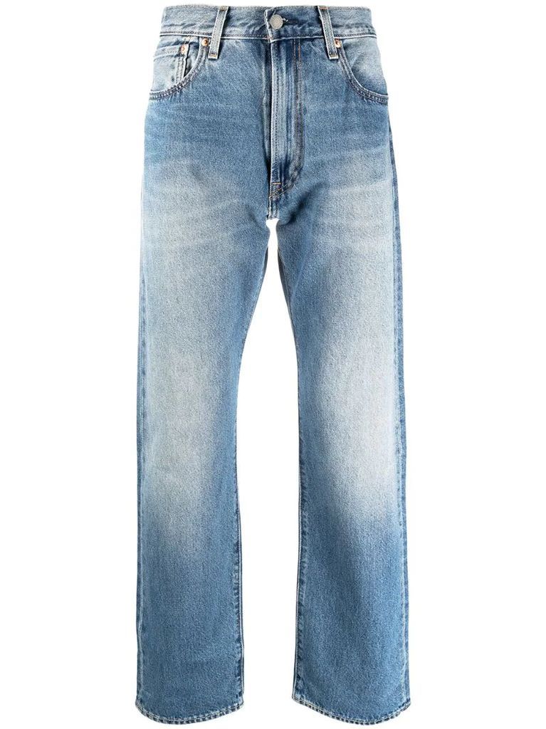 wide-leg loose jeans