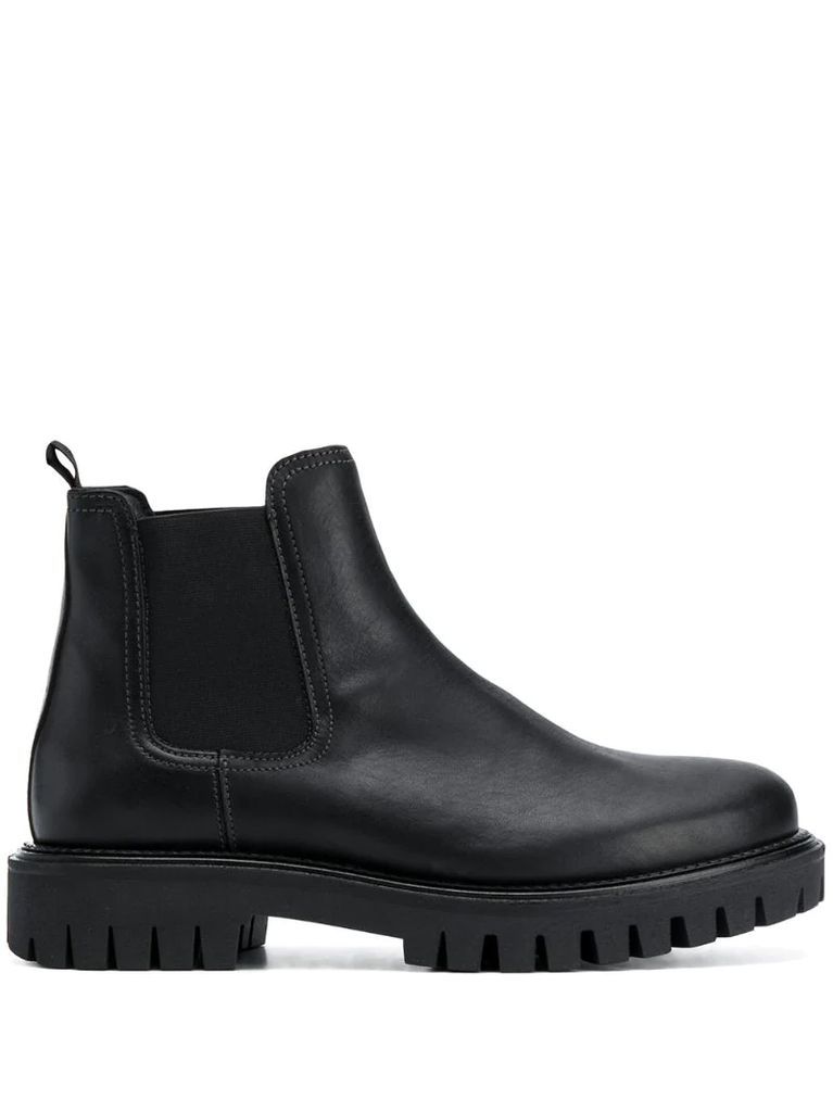 chunky sole Chelsea boots