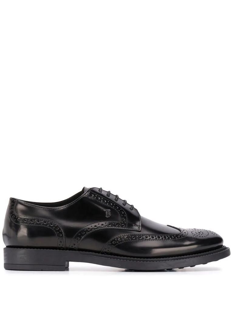 Oxford lace-up brogues