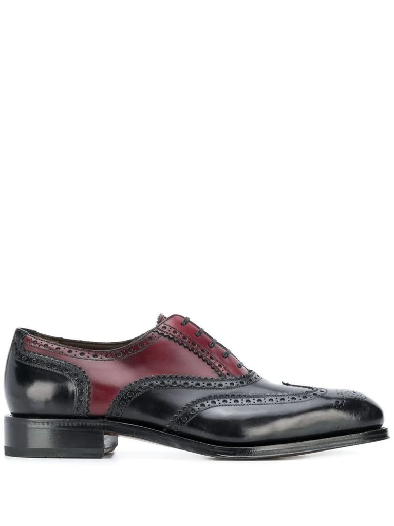 dual-tone lace-up brogues