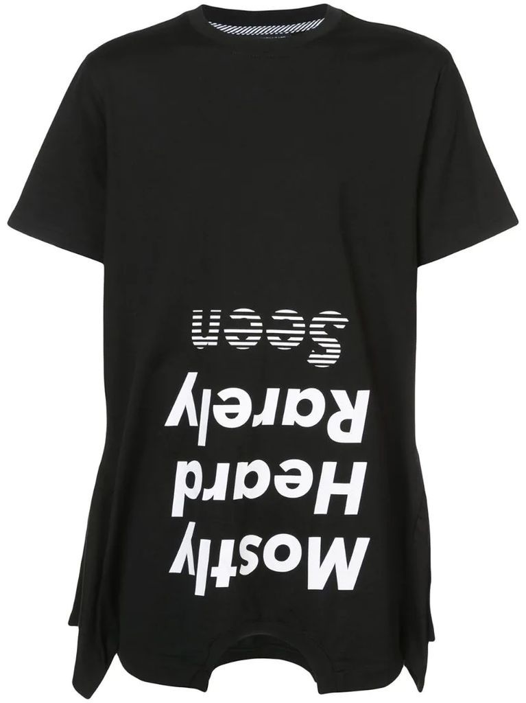 upside down logo T-shirt