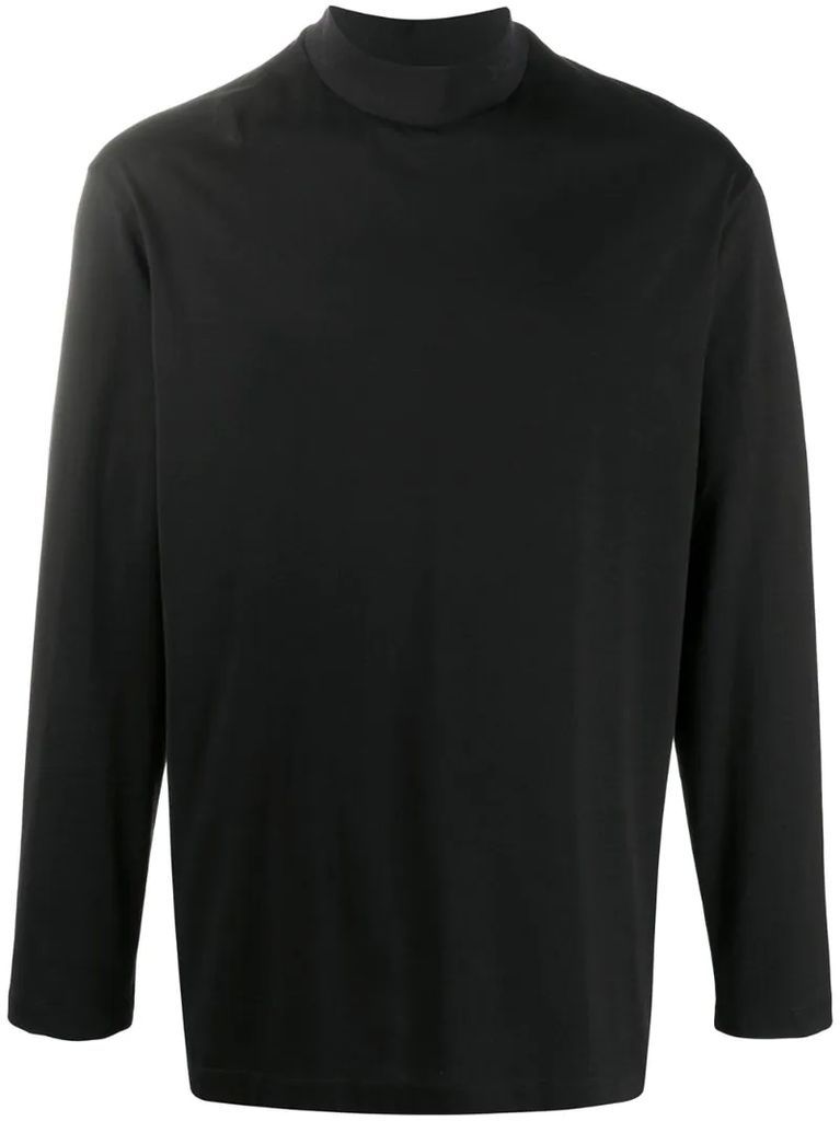 funnel neck T-shirt