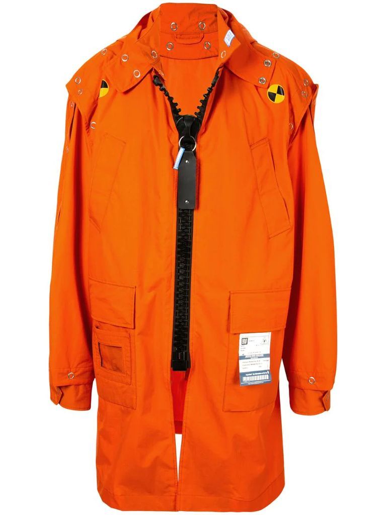 large zip long-sleeved parka