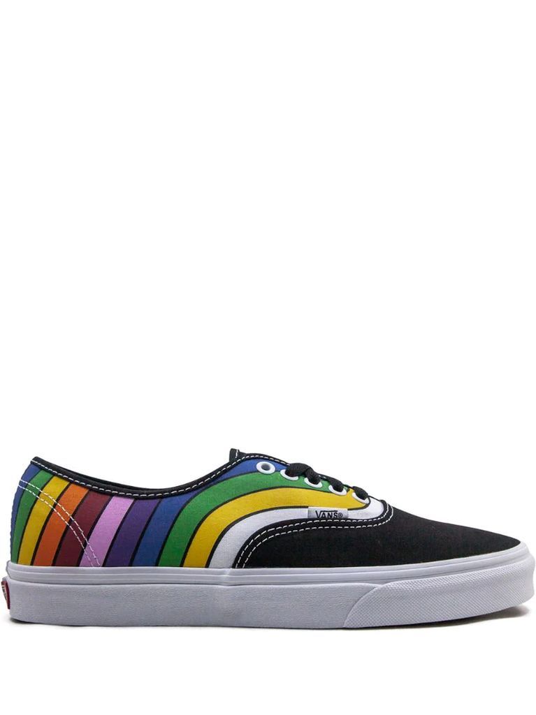 Refract Authentic sneakers