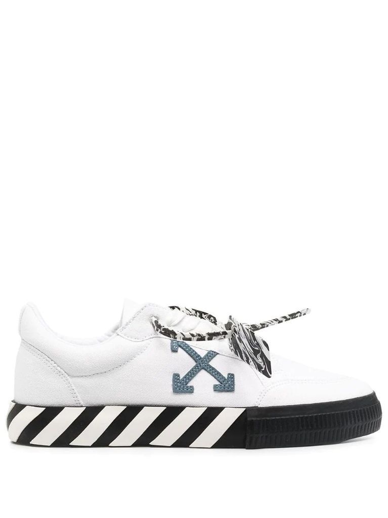 logo-patch lace-up trainers